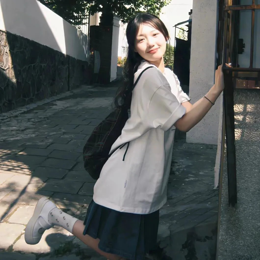 蜡笔小新:小白的屁屁炸弹